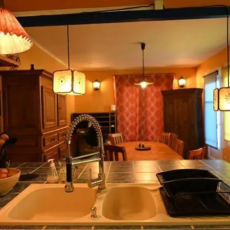 Ferienhaus Dogfriendly, Grand Jardin Clos, 4 Chambres, Grand Salon Avec Cheminee *