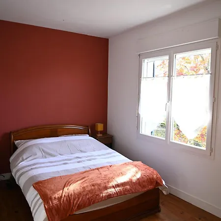 Dogfriendly, Grand Jardin Clos, 4 Chambres, Grand Salon Avec Cheminee Ferienhaus