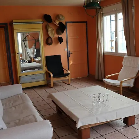 Σπίτι διακοπών Dogfriendly, Grand Jardin Clos, 4 Chambres, Grand Salon Avec Cheminee Saint-Samson