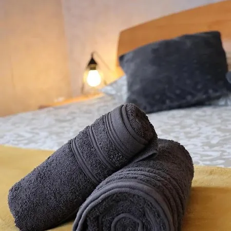 Σπίτι διακοπών Dogfriendly, Grand Jardin Clos, 4 Chambres, Grand Salon Avec Cheminee