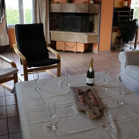 Σπίτι διακοπών Dogfriendly, Grand Jardin Clos, 4 Chambres, Grand Salon Avec Cheminee Saint-Samson