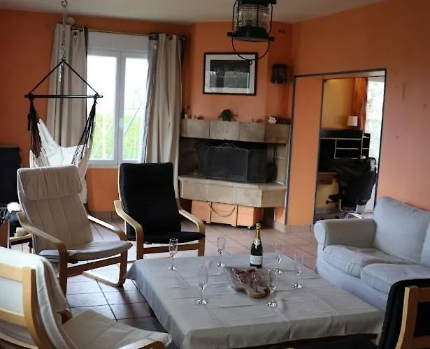 Dogfriendly, Grand Jardin Clos, 4 Chambres, Grand Salon Avec Cheminee Saint-Samson